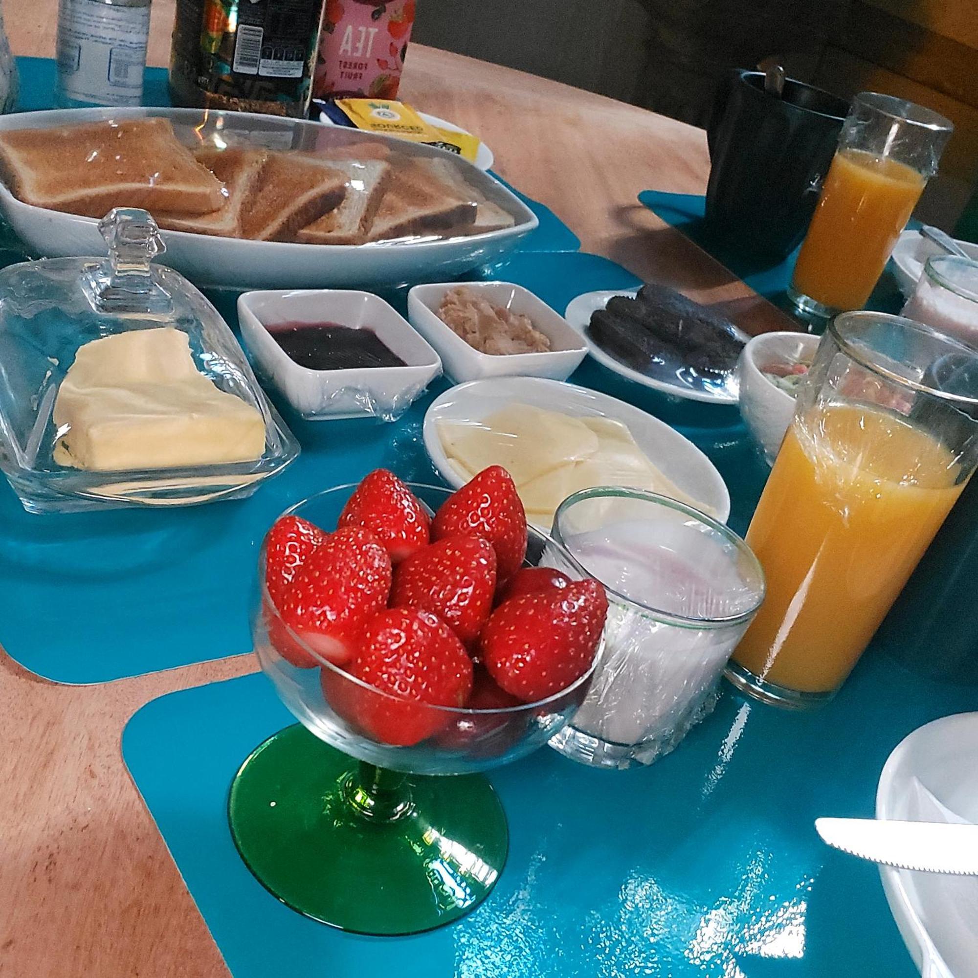 Hostel Don Poncho Вальпараисо Экстерьер фото